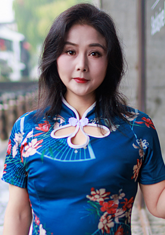 Gorgeous profiles only: Qunmin from Beijing, Member Asian, Thai